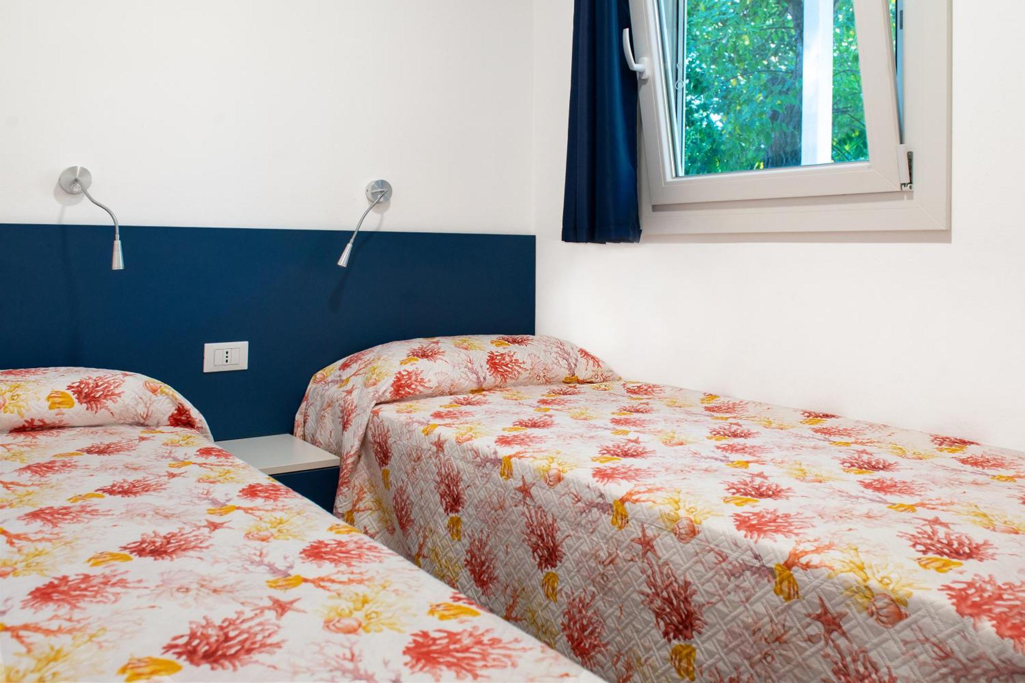Centro Vacanze Mirage Torre di Palme エクステリア 写真