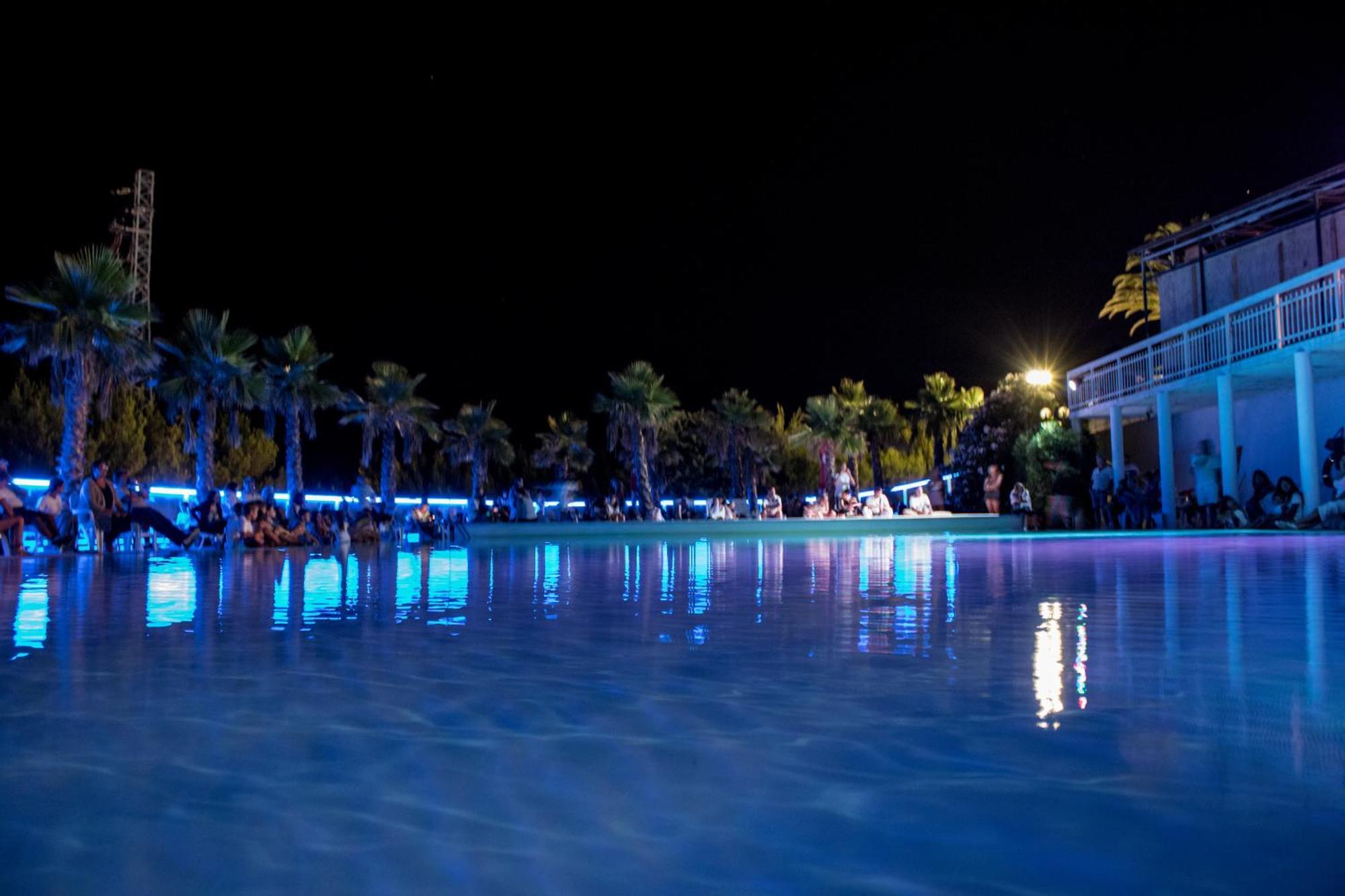 Centro Vacanze Mirage Torre di Palme エクステリア 写真