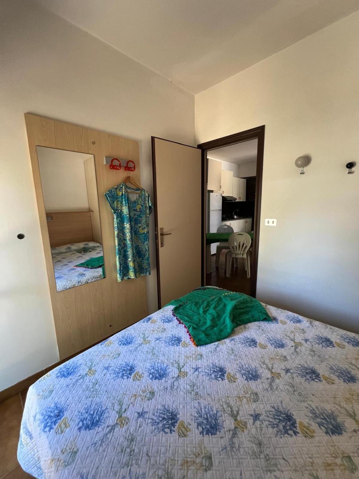 Centro Vacanze Mirage Torre di Palme エクステリア 写真