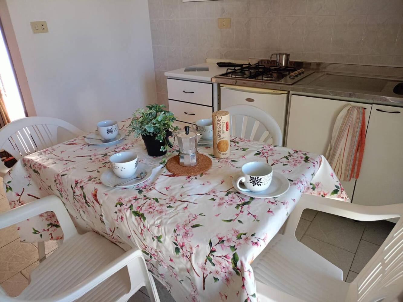 Centro Vacanze Mirage Torre di Palme エクステリア 写真